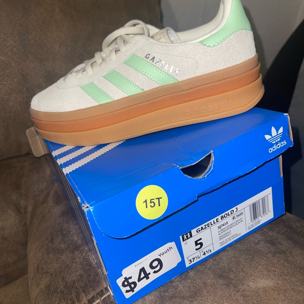 adidas Gazelle Bold J Cream with Mint and Gum Sole
